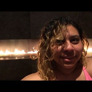 Meet your Posher, Karla